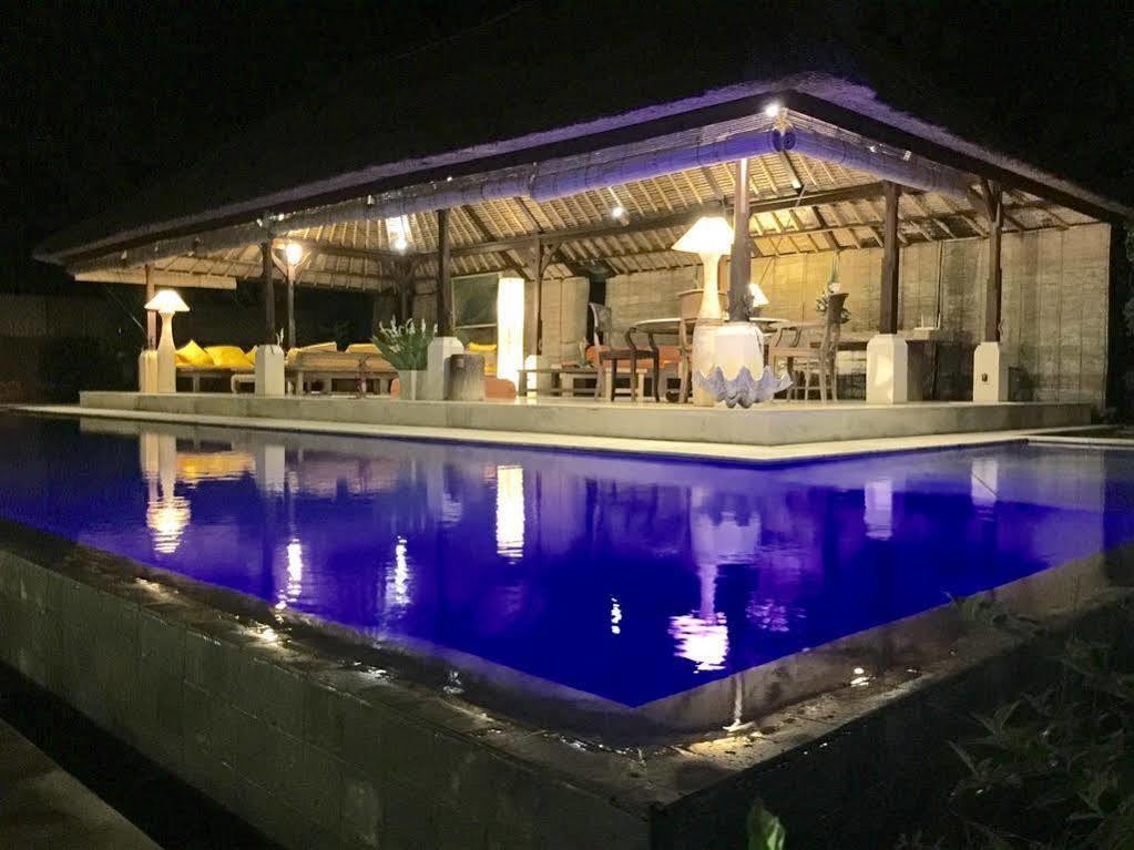 Blind Dog Inn Sanur Zewnętrze zdjęcie